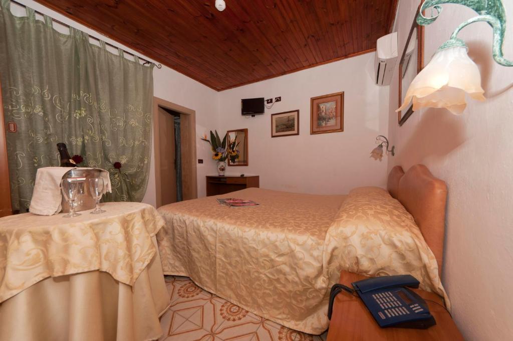 Hotel Villa Franca Forio di Ischia Rom bilde